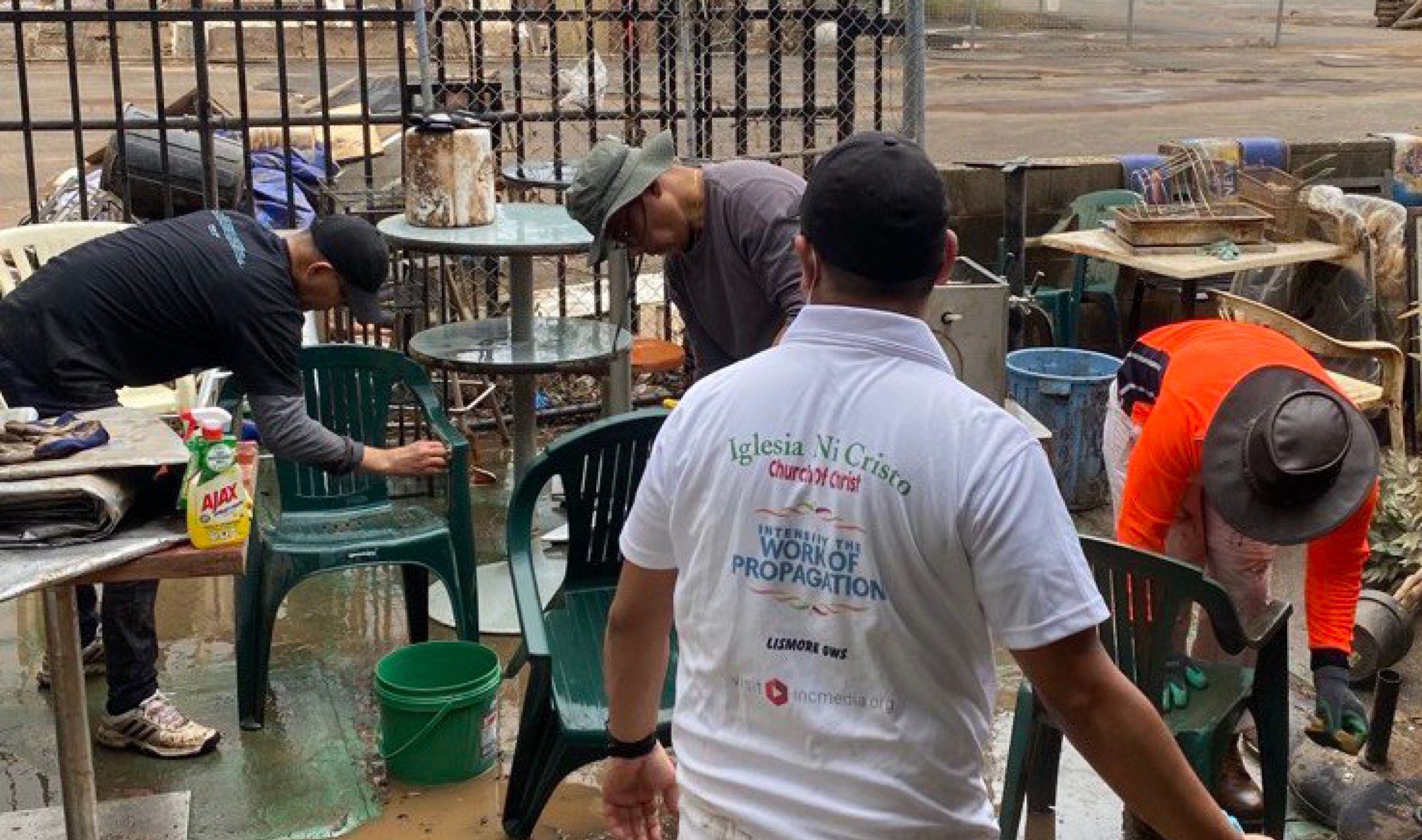 Australia East District lends a helping hand to flood-stricken Lismore residents