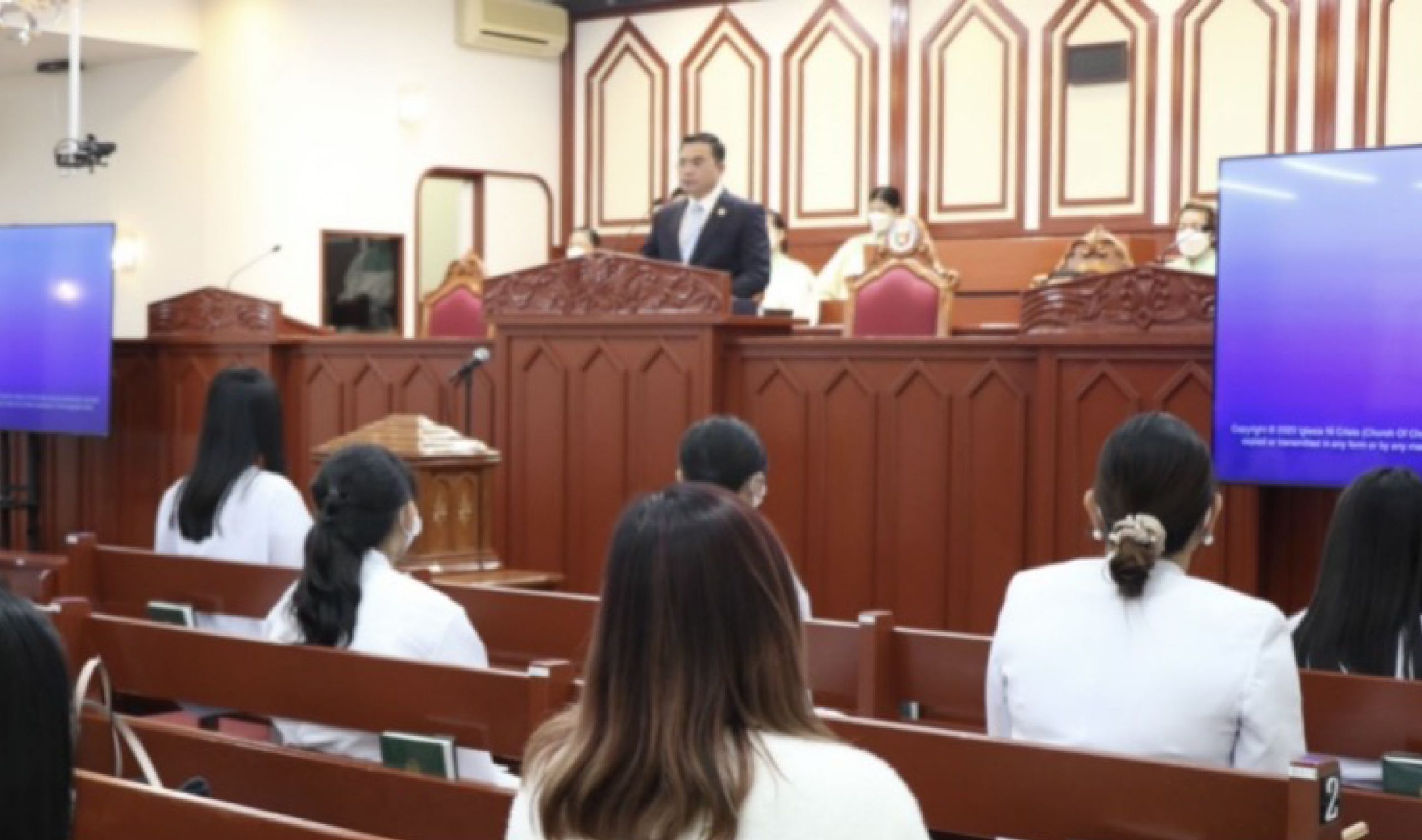 Tokyo, Japan District baptizes more converts