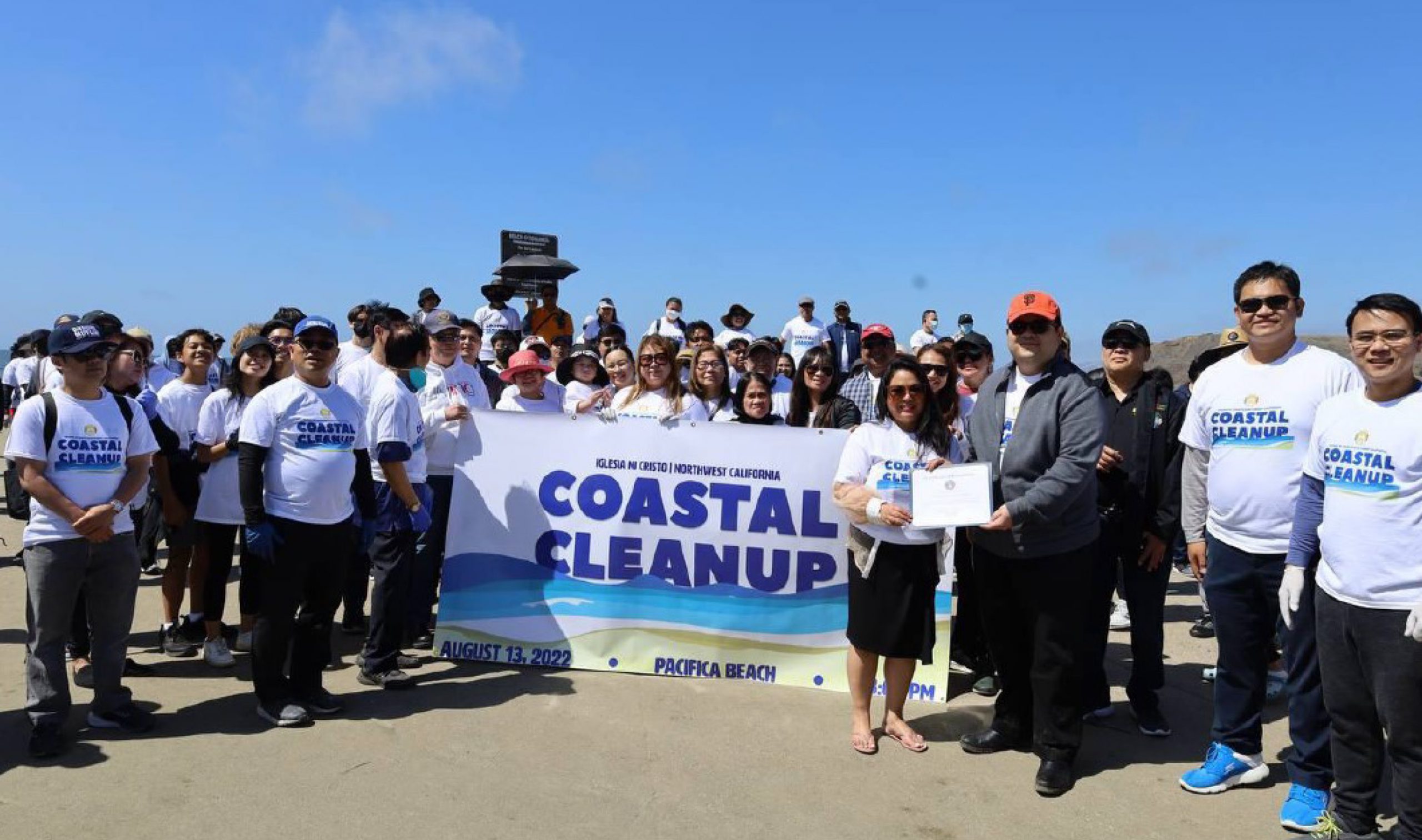 Northwest California brethren lend a hand to keep Pacifica Beach litter-free