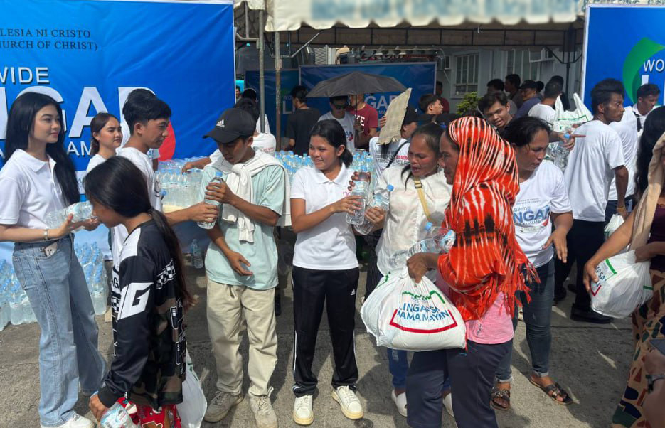 INC distributes thousands of relief packs to Cebu quake victims