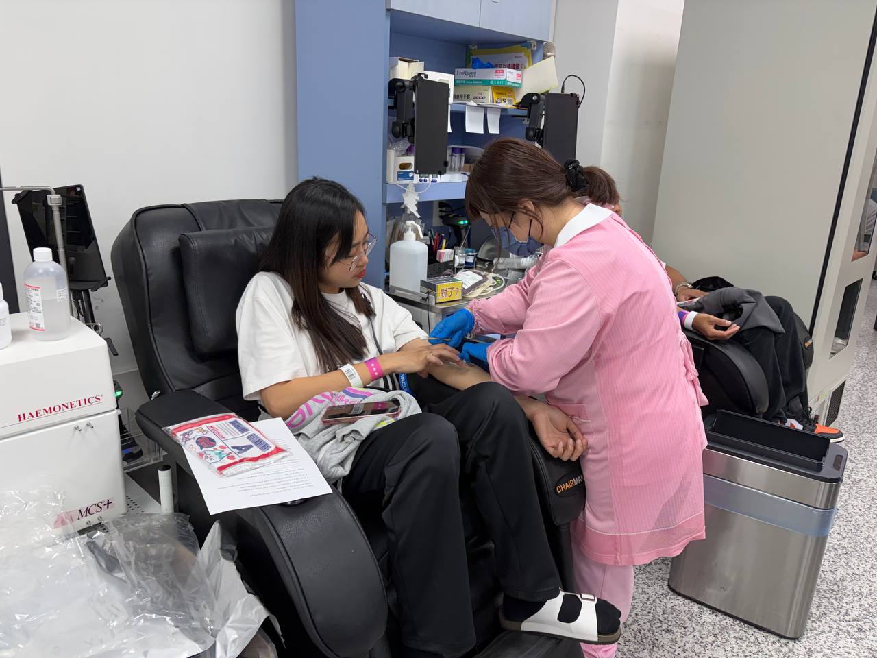 Brethren in Taiwan South District unite in saving lives via blood donation