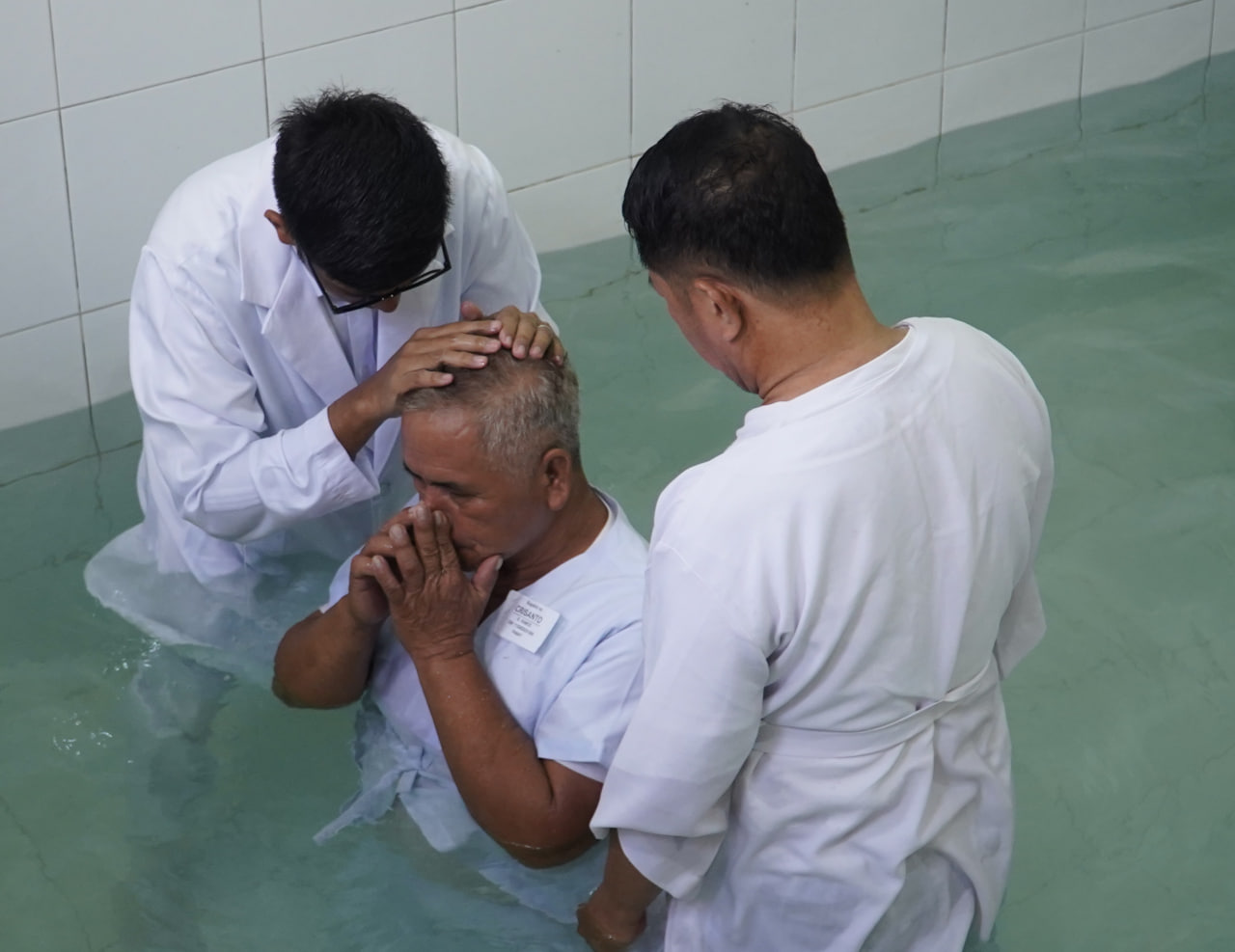 Over 100 new converts added to the Church in Capiz District