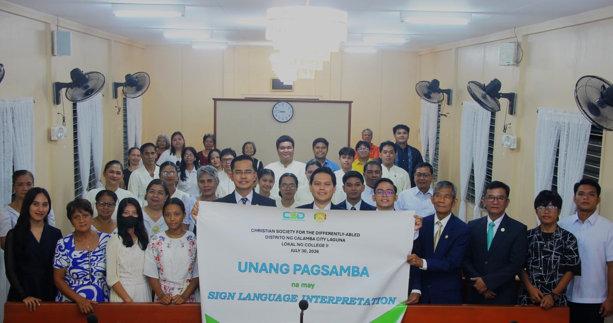 College II Congregation holds first worship service with SL interpretation