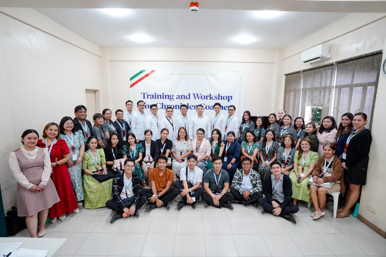 Chronicler coaches from Laguna districts undergo training