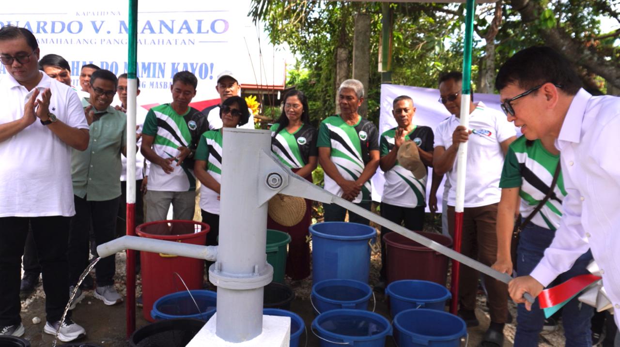 Masbate District donates water pump, care packages to Brgy. Buracan